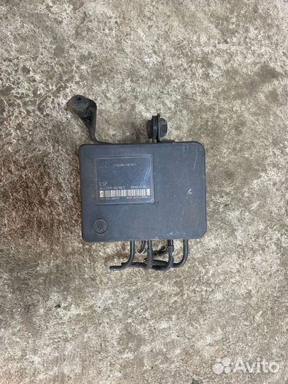 Блок ABS Mazda 3 bk LF17 2.0