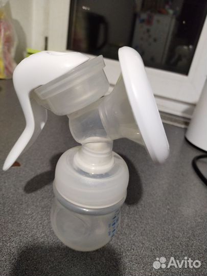 Молокоотсос avent ручной