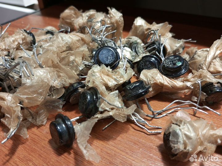 Транзистор П602аи