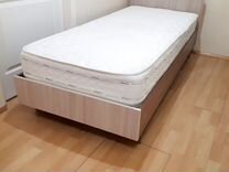 Кровать с матрасом 190х80