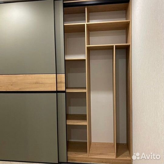 Шкаф в прихожую