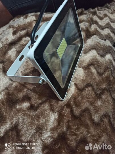 Светодиодный прожектор