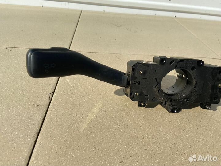 Подрулевой переключатель (в сборе) Volkswagen Golf