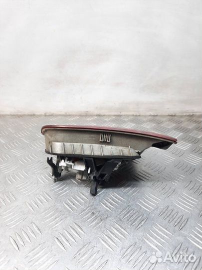 Фонарь крышки багажника левый Audi A4 универсал