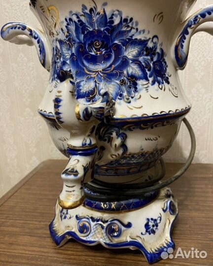 Самовар электрический фарфоровый Гжель