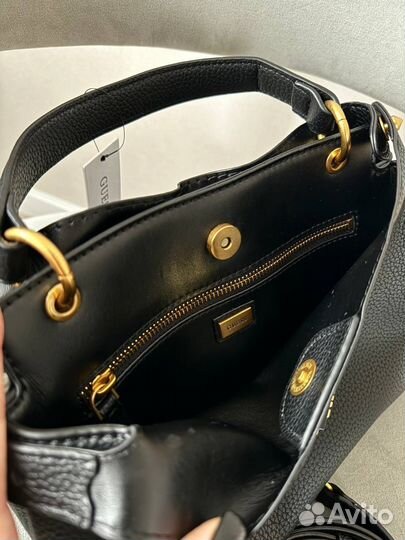 Сумка женская Guess Downtown Chic