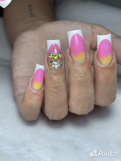 Наращивание ногтей Обучение