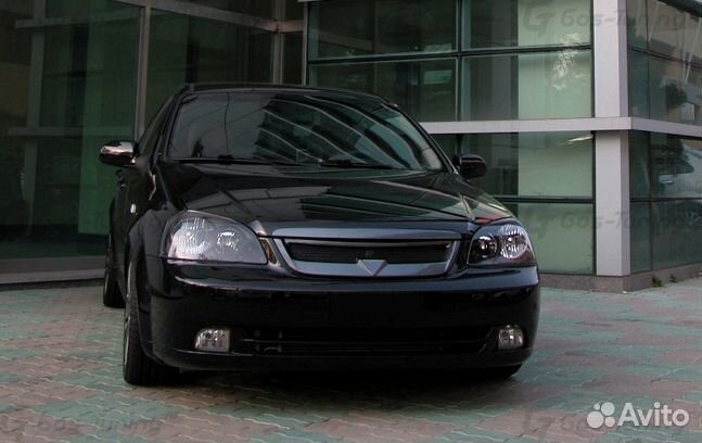 Решетка радиатора на Chevrolet Lacetti sedan