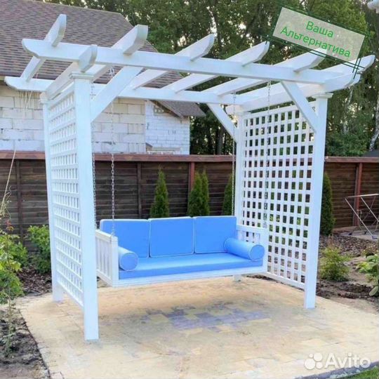 Садовые качели из дерева