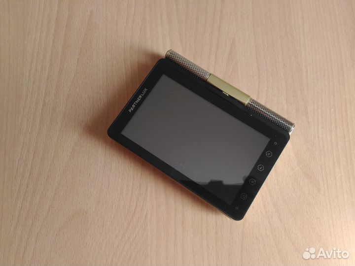 Электронный переводчик-планшет