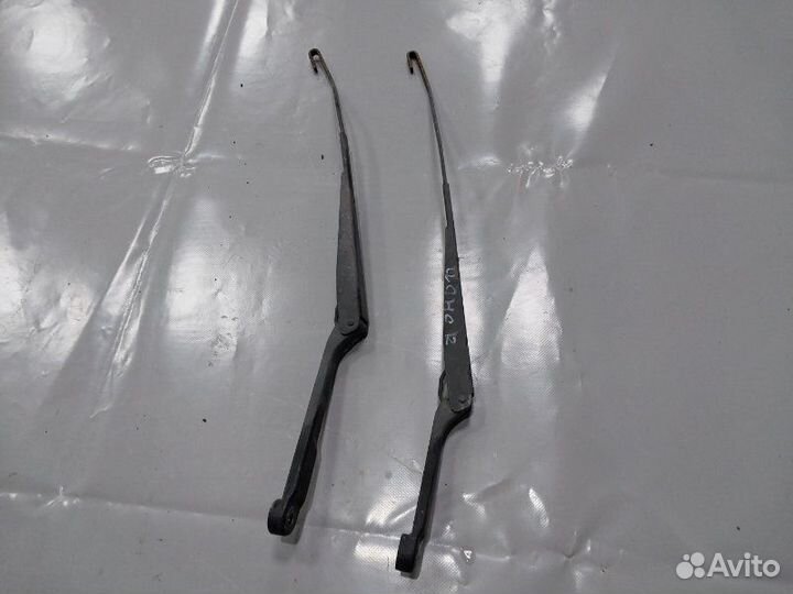 Поводок дворника Заз Сенс седан 1.5 A15SMS 2009