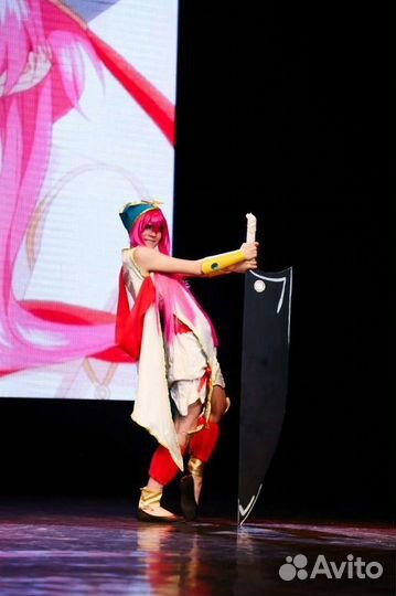 Косплей Маги Рен Коха