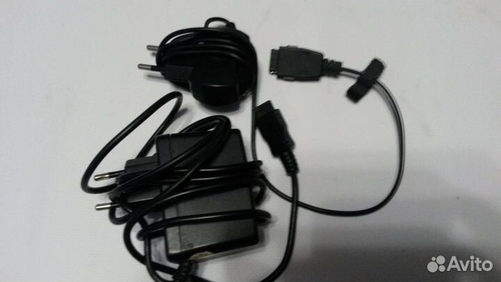 Адаптеры и зарядник на любой гаджет