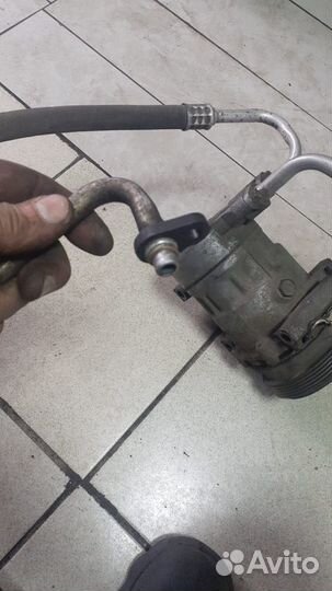 Компрессор кондиционера renault Kangoo c трубками