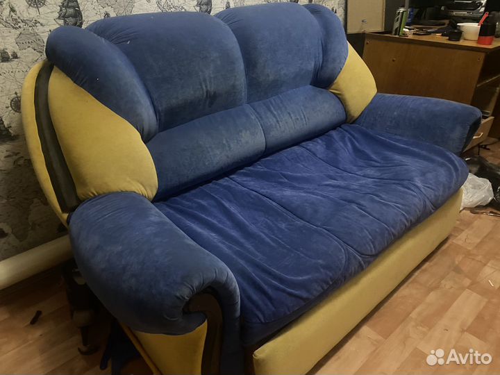 Диван ракушка б/у