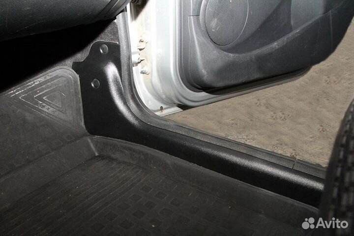 Накладки на ковролин Рено Логан 2004-2014