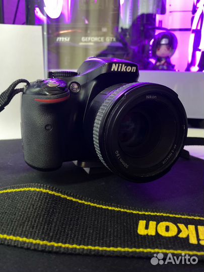 Объективы Nikkor и вспышка для Nikon