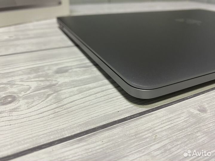 Apple MacBook M1 Pro 13