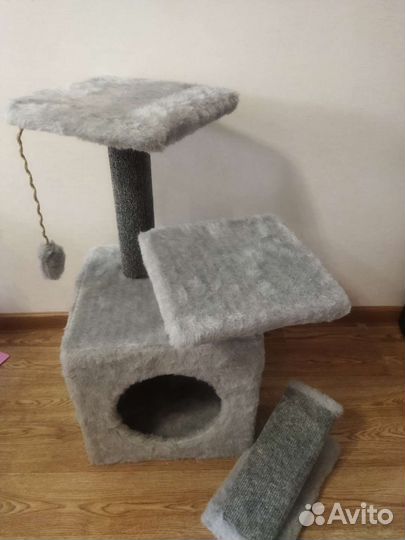 Когтеточка с домиком для кошек новый