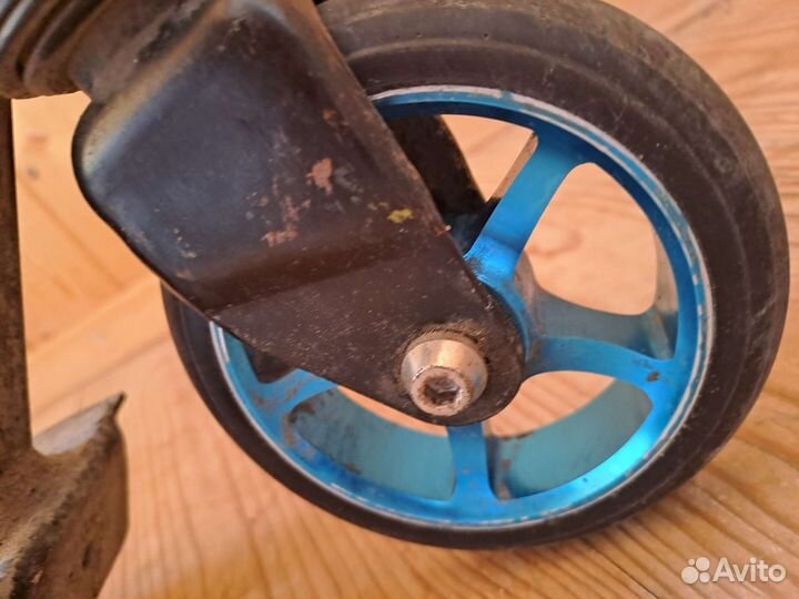 Самокат на запчасти