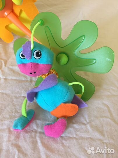 Мобиль tiny love в отличном состоянии