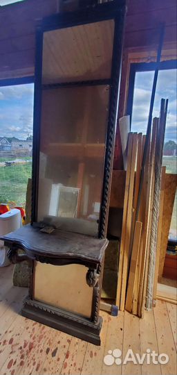 Антикварное зеркало