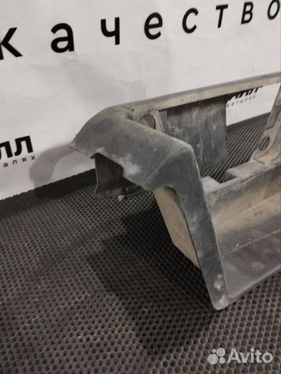 Подножка кабины правая Renault K 82574971