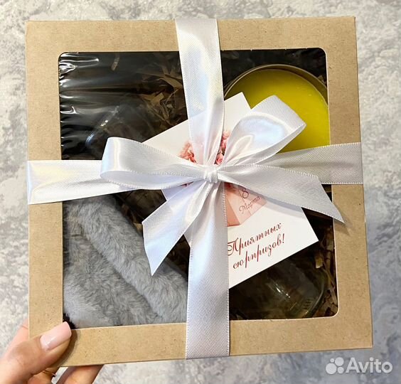 Подарок на 8 марта