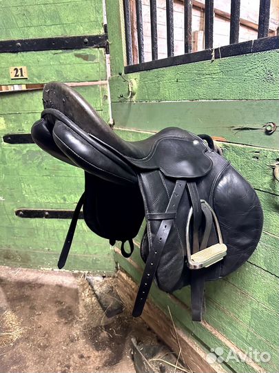 Конкурное седло