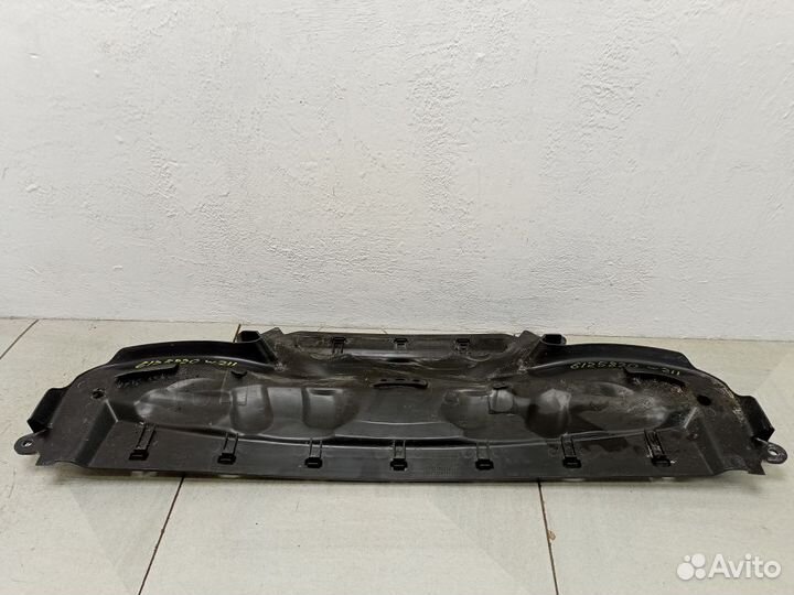 Дефлектор капота A2118800036