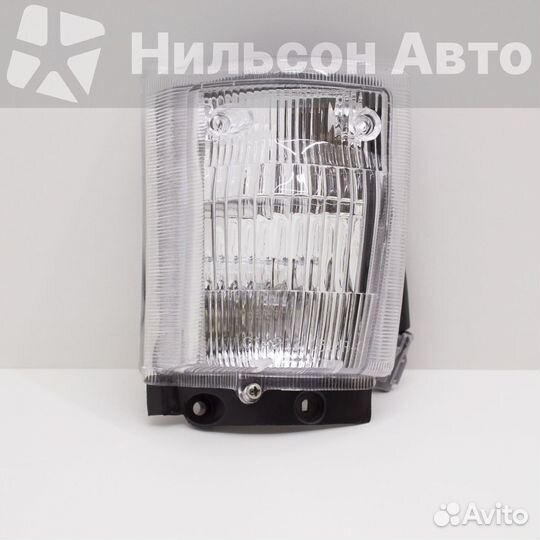 Габарит isuzu ELF в щечку, правый, depo