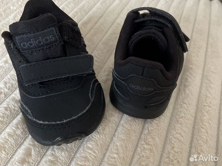Кроссовки детские adidas