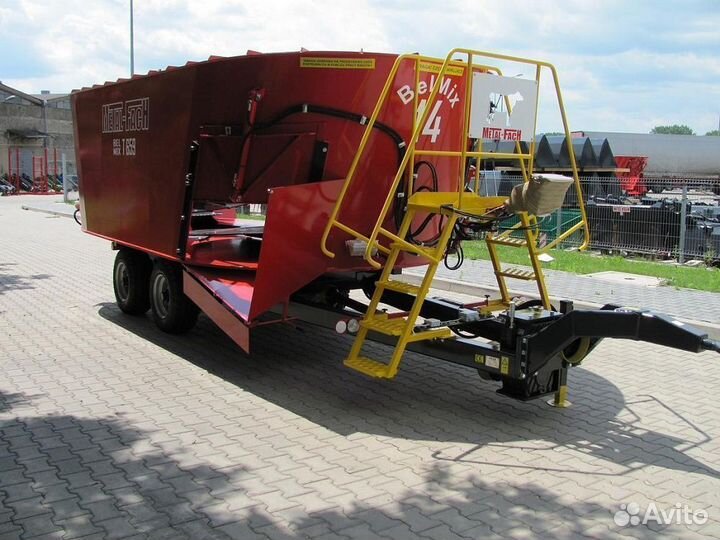 Миксер-кормораздатчик Metal-Fach Т-659 14м3, 2023