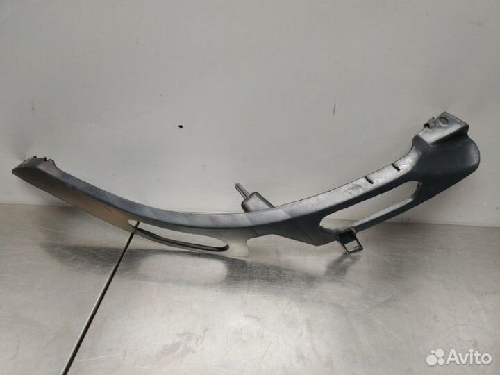 Кронштейн бампера передний правый Citroen C3 2003