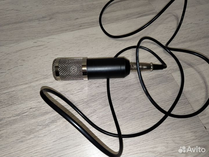 Конденсаторный микрофон bm800