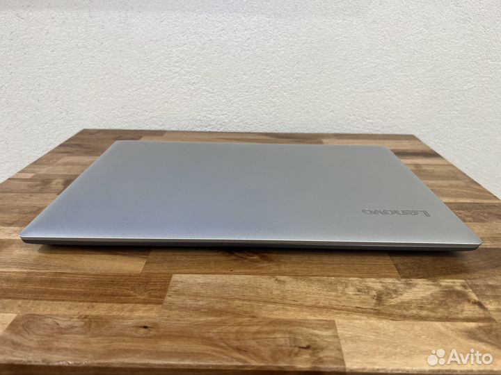 Игровой Lenovo i3-7100 8Gb DDR4 940MX SSD256+1000G