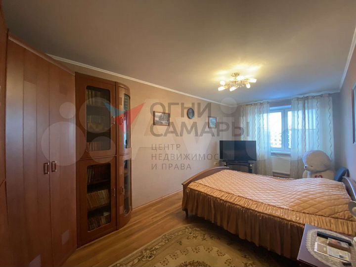 4-к. квартира, 115 м², 9/9 эт.