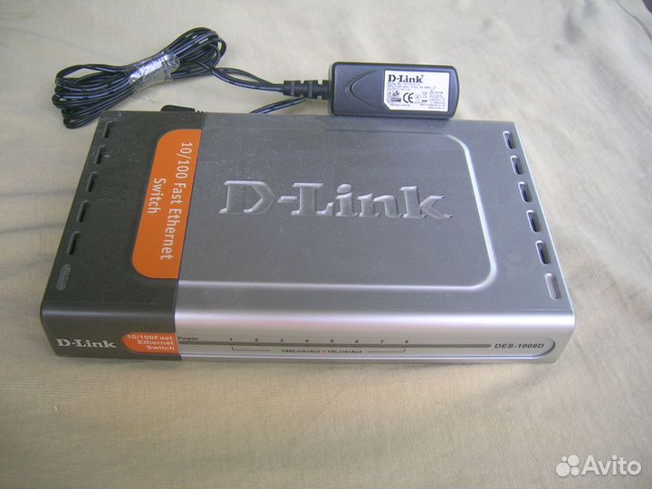 D-Link des-1008d