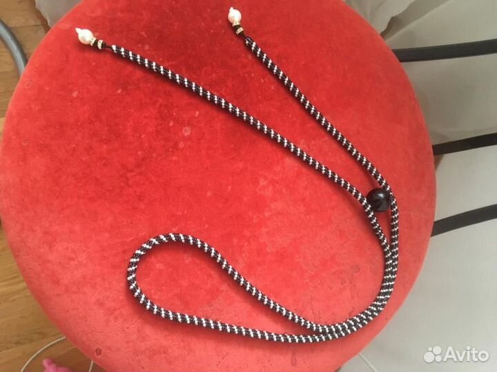 Колье и подвески из бисера. Ручная работа