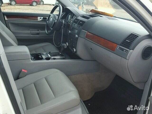 Разбор на запчасти Volkswagen Touareg 2002-2007