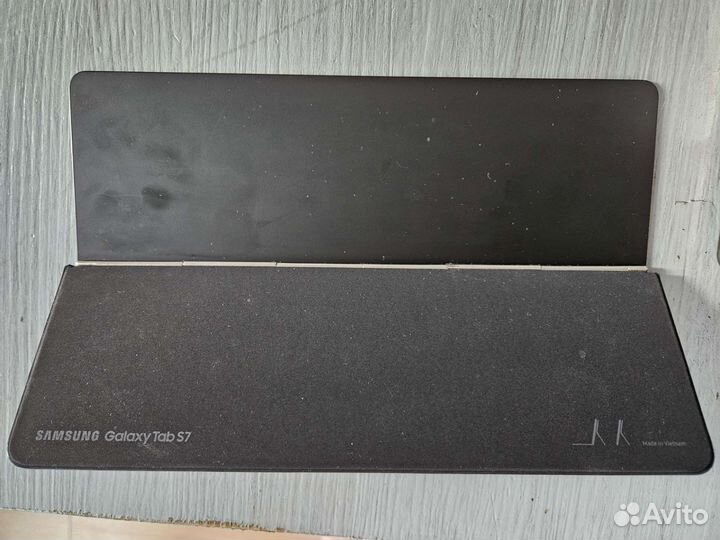 Чехол-клавиатура Samsung Tab S7