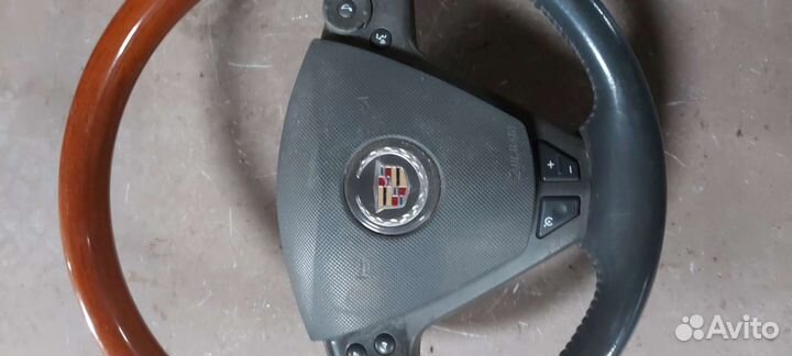 Руль на Cadillac CTS