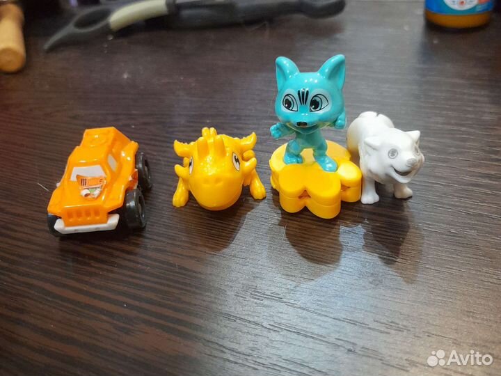 Игрушки Kinder пакетом разные