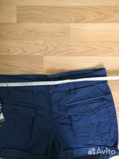 Фирменные шорты