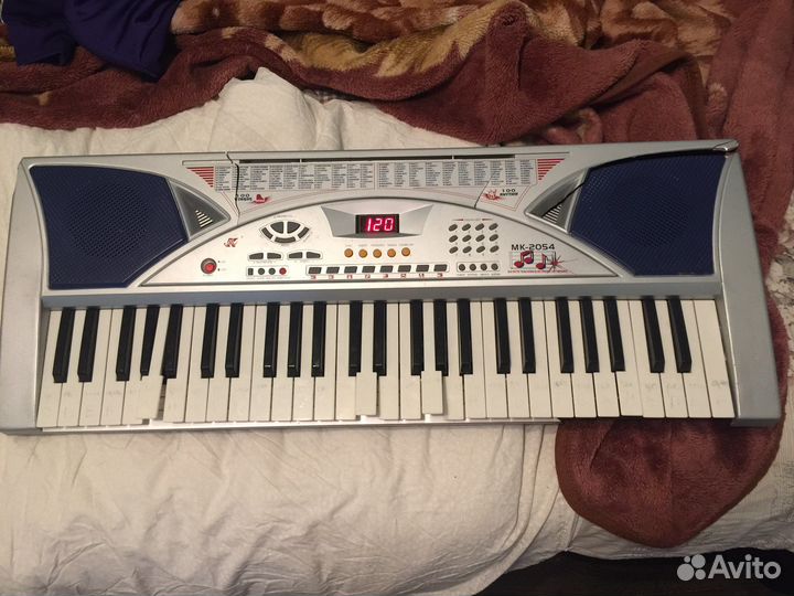 Синтезатор