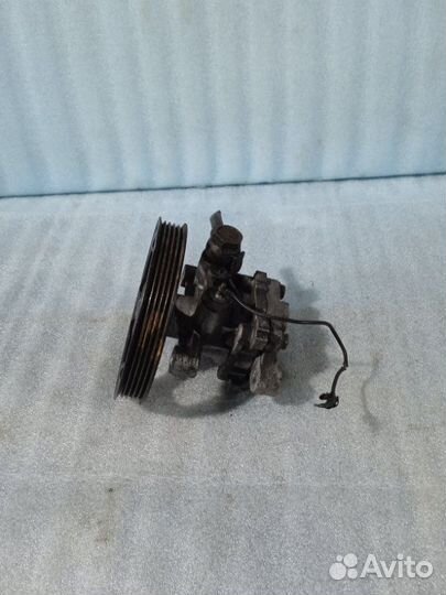 Гидроусилитель Mitsubishi 4G15