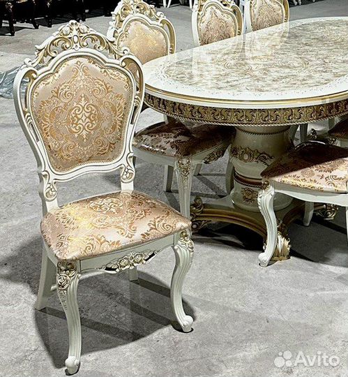 Столы и стулья новые