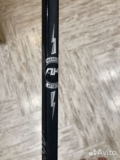 Хоккейная клюшка warrior