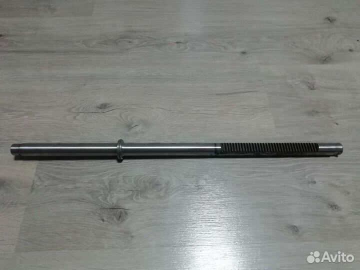 Вал, шток рулевой рейки skoda fabia 2