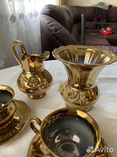 Винтажный кофейный чайный сервиз золотой